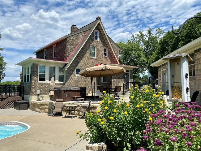 1138 Middle Rd, House other with 4 bedrooms, 3 bathrooms and 2 parking in Glenshaw PA | Image 19