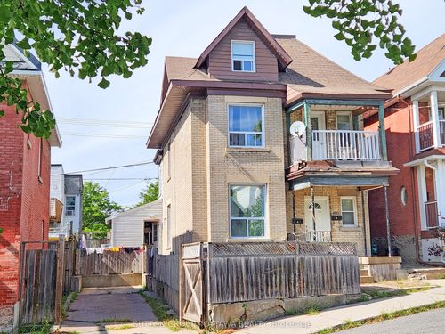 139 Eccles St, Ottawa, ON, K1R6S7 | Card Image