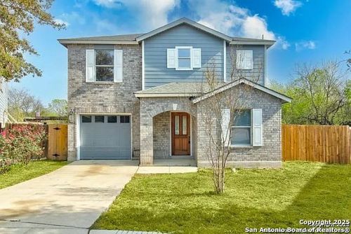 7862 Hedrick Farm, San Antonio, TX, 78239-3238 | Card Image