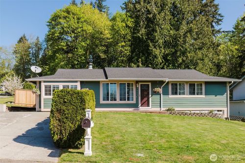 3415 Se Carmae Dr, Port Orchard, WA, 98366-1011 | Card Image