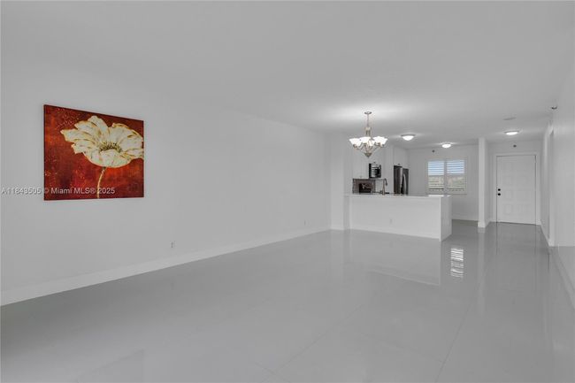 APT-503 - 2217 Cypress Island Dr, Condo with 2 bedrooms, 2 bathrooms and null parking in Pompano Beach FL | Image 13