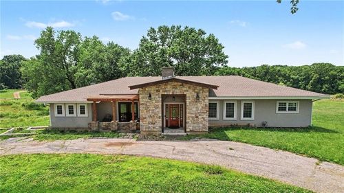 3322 67th St, Kansas City, KS, 66104-1326 | Card Image