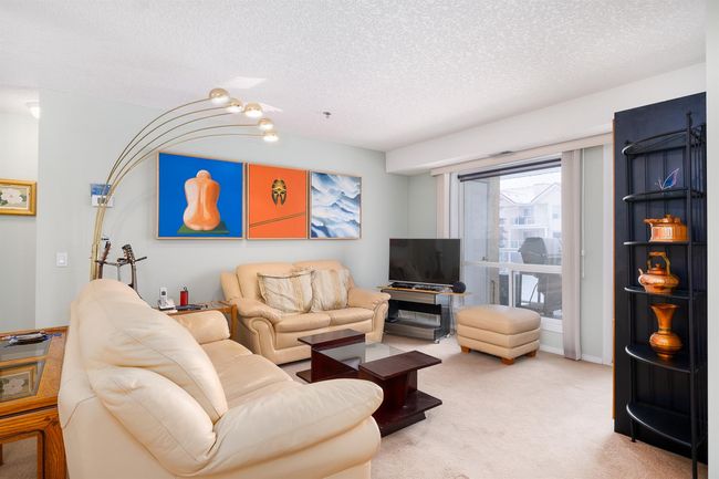 1215 - 1818 Simcoe Blvd Sw, Condo with 2 bedrooms, 2 bathrooms and 1 parking in Calgary AB | Image 9