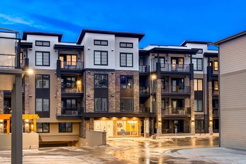 2113-2117 81 St Sw, Calgary, AB, T3H3V8 | Card Image