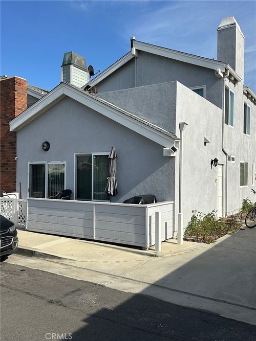 apt-a-202 Colton St, Newport Beach, CA, 92663-1859 | Card Image