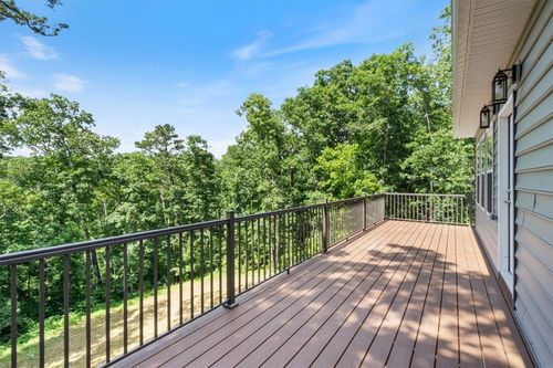 28 Fleetwood Dr, Bella Vista, AR, 72714-1835 | Card Image