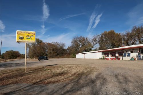 000 Carpenters Bluff Road, Hendrix, OK, 74741 | Card Image