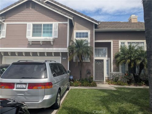 820 N Justin Pl, Anaheim, CA, 92801-4300 | Card Image