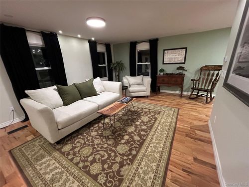 38 Sands Ave, Milton, NY, 12547-5136 | Card Image