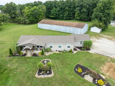 8115 Rockridge Road, House other with 4 bedrooms, 2 bathrooms and null parking in Lewisburg OH | Image 3