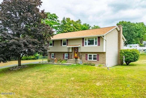 10 Tower Hts, Albany, NY, 12211-1530 | Card Image