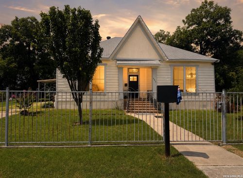 351 Belmont, San Antonio, TX, 78202-3133 | Card Image