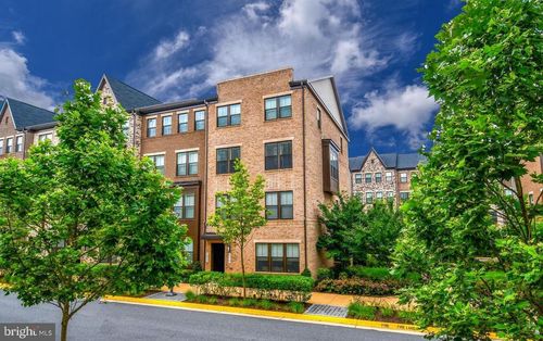 20739 Heron Landing Dr, STERLING, VA, 20166-2523 | Card Image