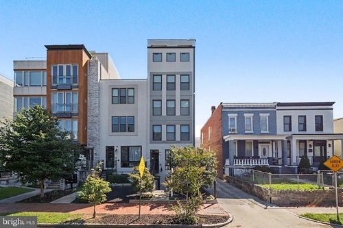 2-911 12th St Ne, WASHINGTON, DC, 20002-7166 | Card Image