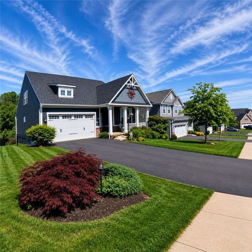203 Foxtail Cir, Coraopolis, PA, 15108-4024 | Card Image
