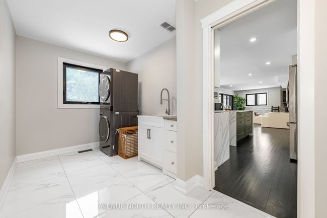 9088 Mitch Owens Rd, House other with 5 bedrooms, 3 bathrooms and 6 parking in Edwards ON | Image 13