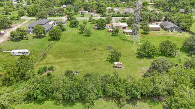 694 County Road 941, Home with 0 bedrooms, 0 bathrooms and null parking in Alvin TX | Image 6