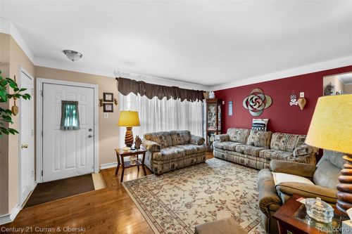 8423 Norborne Avenue, Dearborn Heights, MI, 48127 | Card Image