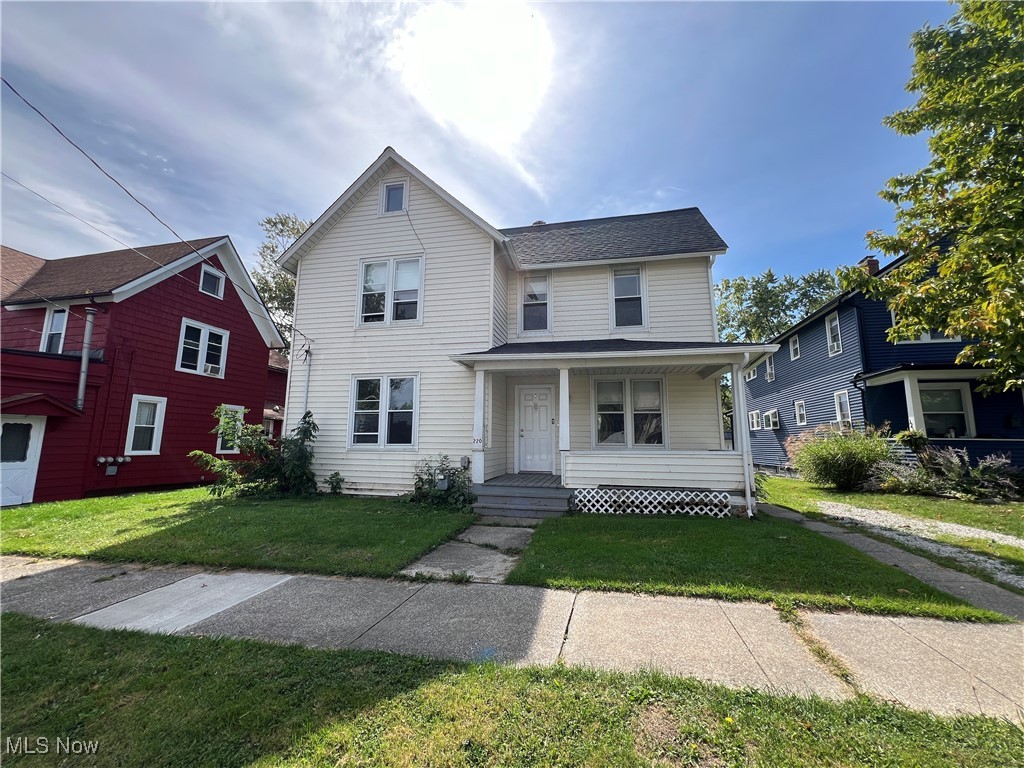 7th St, Fairport Harbor, OH 44077