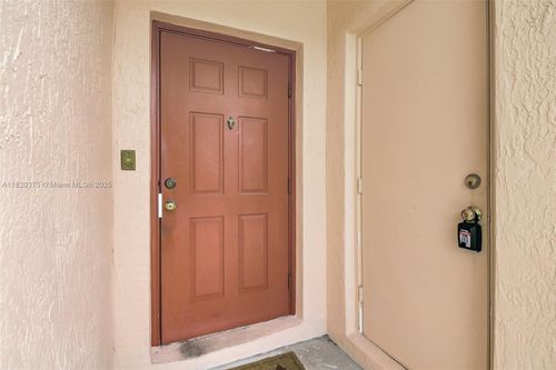 20865 Nw 3rd Ln, Pembroke Pines, FL, 33029-2182 | Card Image