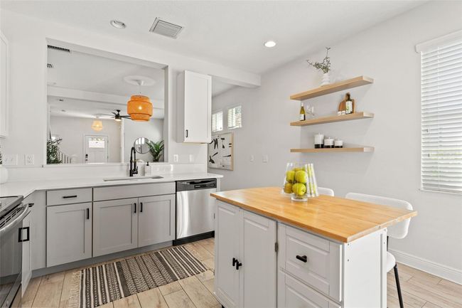 Kitchen | Image 14