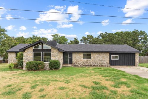 2401 Grandview Ave, Pawhuska, OK, 74056-2028 | Card Image