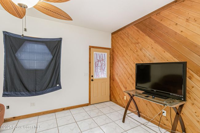 158 West Ct, Home with 4 bedrooms, 3 bathrooms and 4 parking in Melbourne FL | Image 20