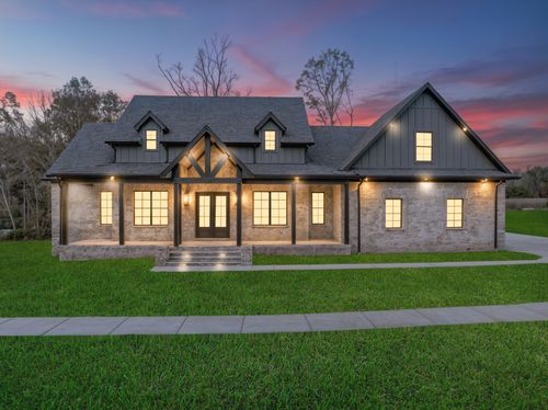 2108 Country Club Dr, Tullahoma, TN, 37388-4821 | Card Image