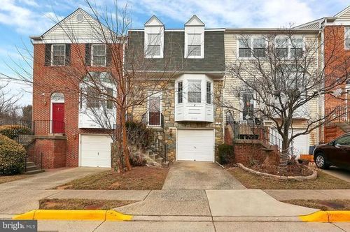 12312 Sleepy Lake Ct, FAIRFAX, VA, 22033-2837 | Card Image
