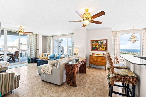 w-ph3f-8501 Gulf Blvd, Navarre, FL, 32566-7212 | Card Image