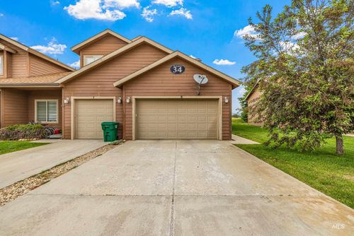 unit-8-34 Mangum Cir, Donnelly, ID, 83615-4716 | Card Image