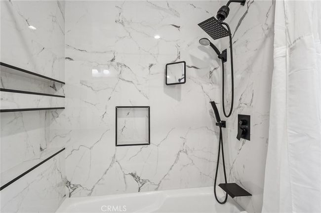 6552 Farralone Ave, House other with 3 bedrooms, 2 bathrooms and 2 parking in Woodland Hills CA | Image 23