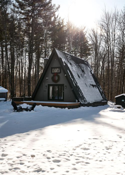 4112 Weathersfield Center Rd, Perkinsville, VT, 05151-9537 | Card Image