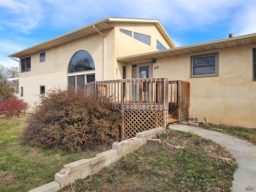 109 Washington St, Edgemont, SD, 57735-4200 | Card Image