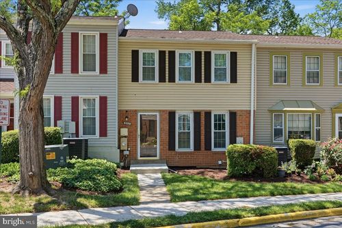 6326 Fenestra Ct, BURKE, VA, 22015-3539 | Card Image