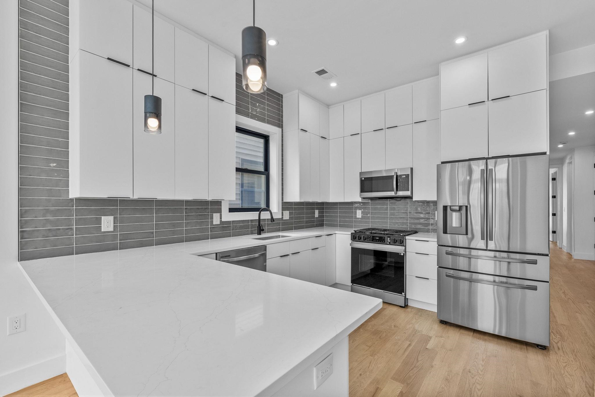 Residential in JC, Heights 5
