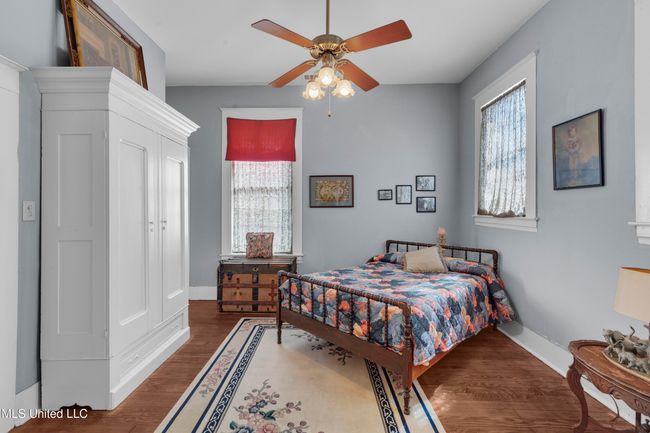 140 E Semmes-66 | Image 66