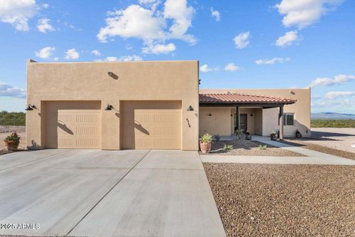 4950 Black Mountain Rd, Wickenburg, AZ, 85390 | Card Image