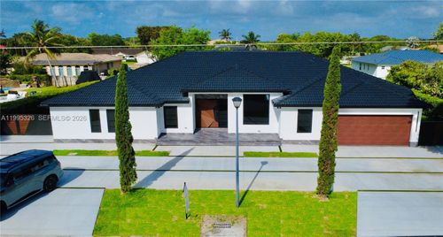 19880 Sw 134th Ave, Miami, FL, 33177-4108 | Card Image