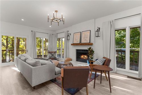 1042 Cupp Ln, Greensboro, GA, 30642-4932 | Card Image