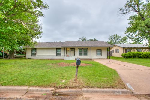 3523 S Oxford Dr, San Angelo, TX, 76904-4948 | Card Image