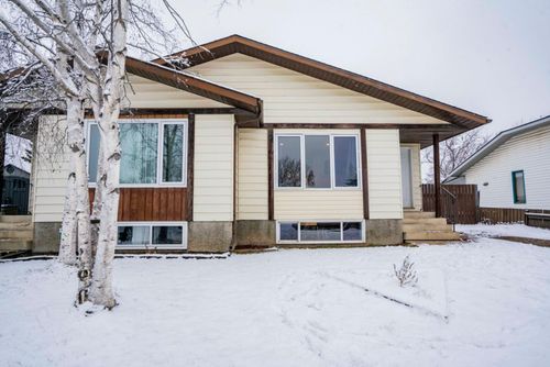 7101 93 St, Grande Prairie, AB, T8V6H4 | Card Image