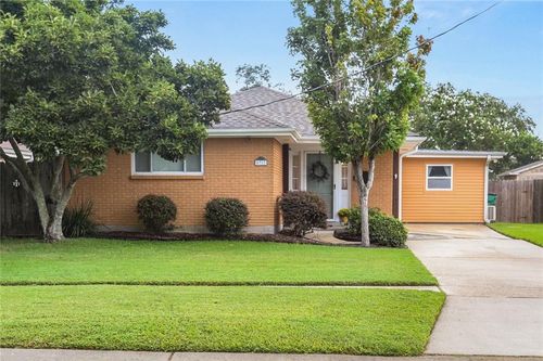5717 Lafreniere St, Metairie, LA, 70003-2246 | Card Image