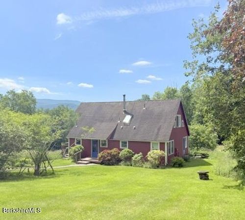 324 Oblong Rd, Williamstown, MA, 01267-3043 | Card Image
