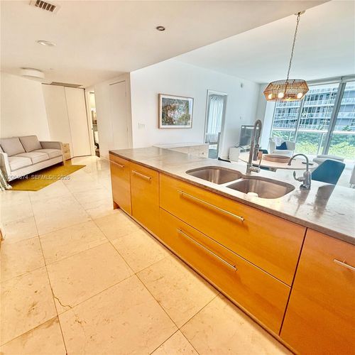1609-475 Brickell Avenue, Miami, FL, 33131 | Card Image