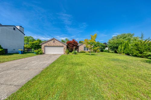 5950 Petersburg Dr, Indianapolis, IN, 46254-5084 | Card Image