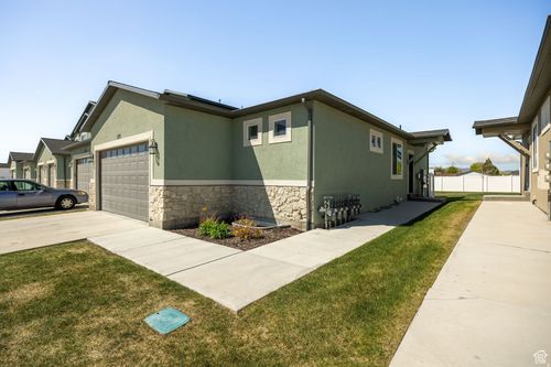 120-250 W 1200 S, Tremonton, UT, 84337-2203 | Card Image