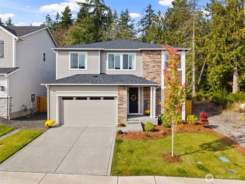 10592 Treasure Dr Nw, Silverdale, WA, 98383-8200 | Card Image