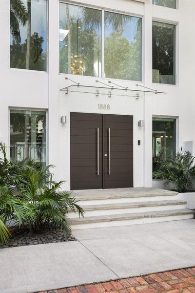 1888 Crystal Terr, House other with 4 bedrooms, 3 bathrooms and null parking in Coconut Grove FL | Image 3