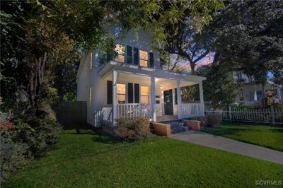 View of front of property with a porch and a yard | Image 3